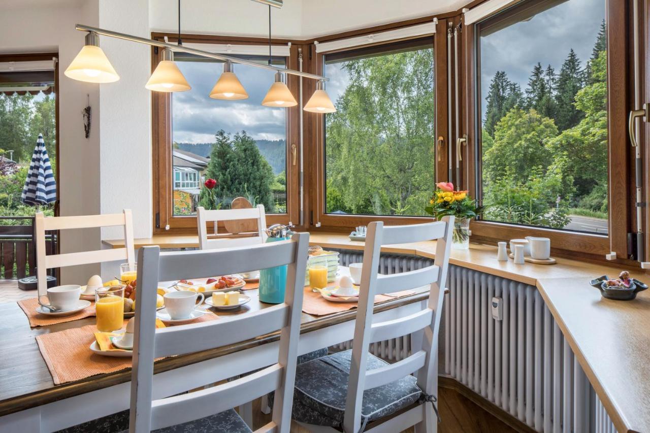 Apartamento Friedolin Im Baerenhuesli Titisee-Neustadt Exterior foto