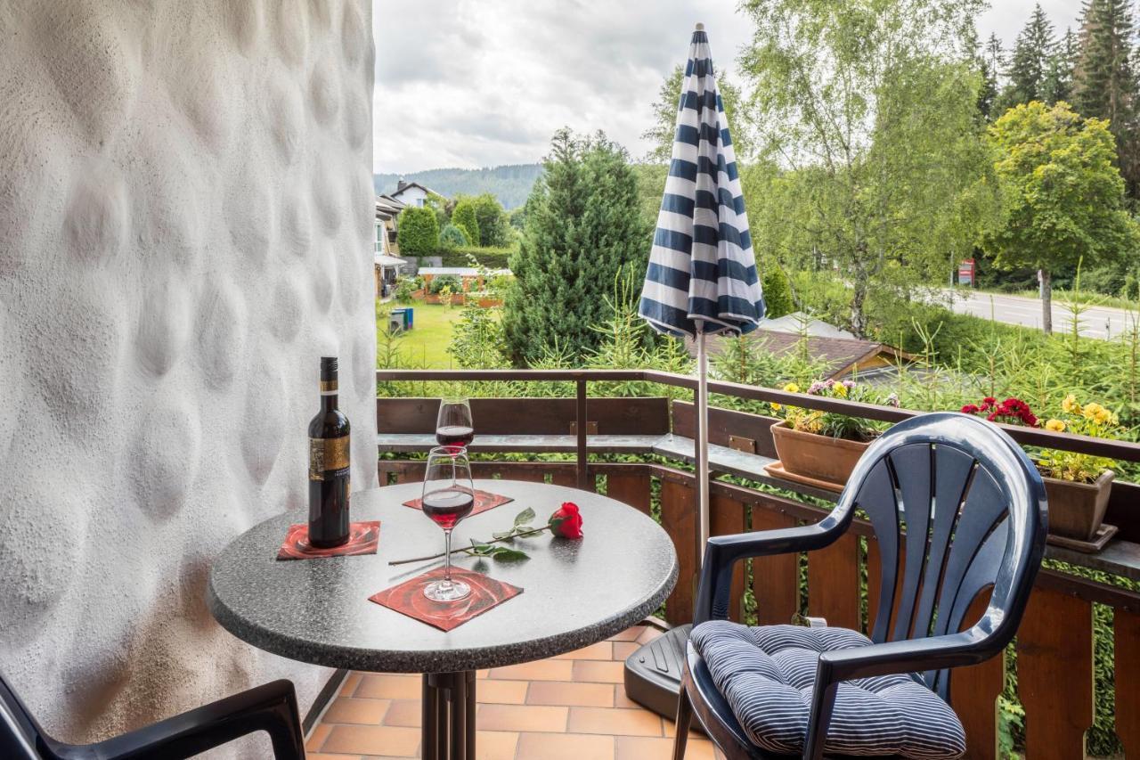 Apartamento Friedolin Im Baerenhuesli Titisee-Neustadt Exterior foto